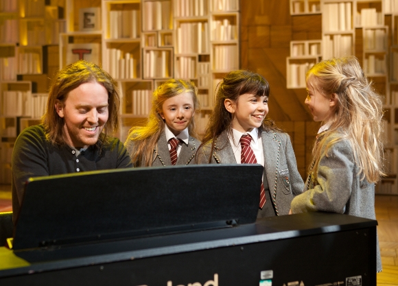 Tim Minchin · THE MATILDA THE MUSICAL STORY